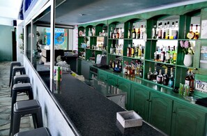 Bar (on property) - Tropicana Inn (Lefkada)