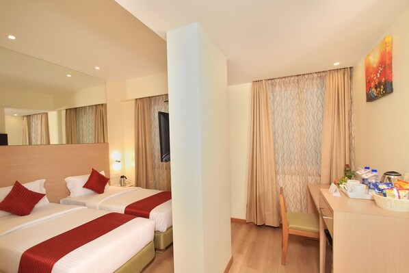 Room - La Sara Regent (Bengaluru)
