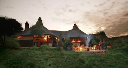 Safari Lodge- Amakhala Game Reserve