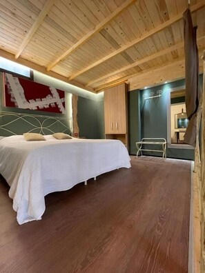1 quarto, escrivaninha, Wi-Fi de cortesia