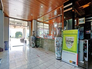 Lobby - OYO 90028 Hotel Victory (Batu)