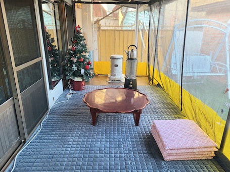 Classic House | Terrace/patio