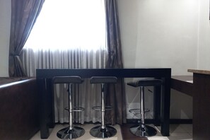 Interior - Centrally located in the heart of a rich historical suburb. (Johannesburg)