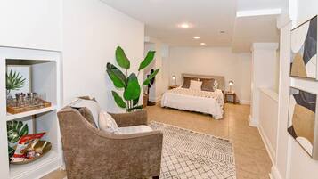 Desk, iron/ironing board, free WiFi, bed sheets