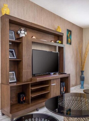 Departamento superior | Área de sala de estar | Smart TV 