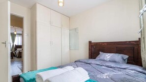 3 bedrooms, blackout curtains, free WiFi - Belle Âme Suites Nyayo Estate (Nairobi)