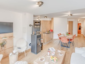 Interior - Champagny en Vanoise: Apartment 6 people, 3 rooms, balcony (Champagny-en-Vanoise)