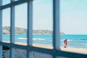 Vue sur la plage ou l’océan