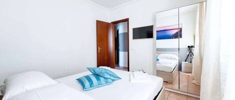 32 soveværelser, senge med madrasser af memory foam