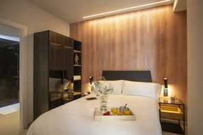 1 bedroom, iron/ironing board, free WiFi, bed sheets - Neobeds A - Modern and elegant 1BR Apt near Old Town and Turia park (València)