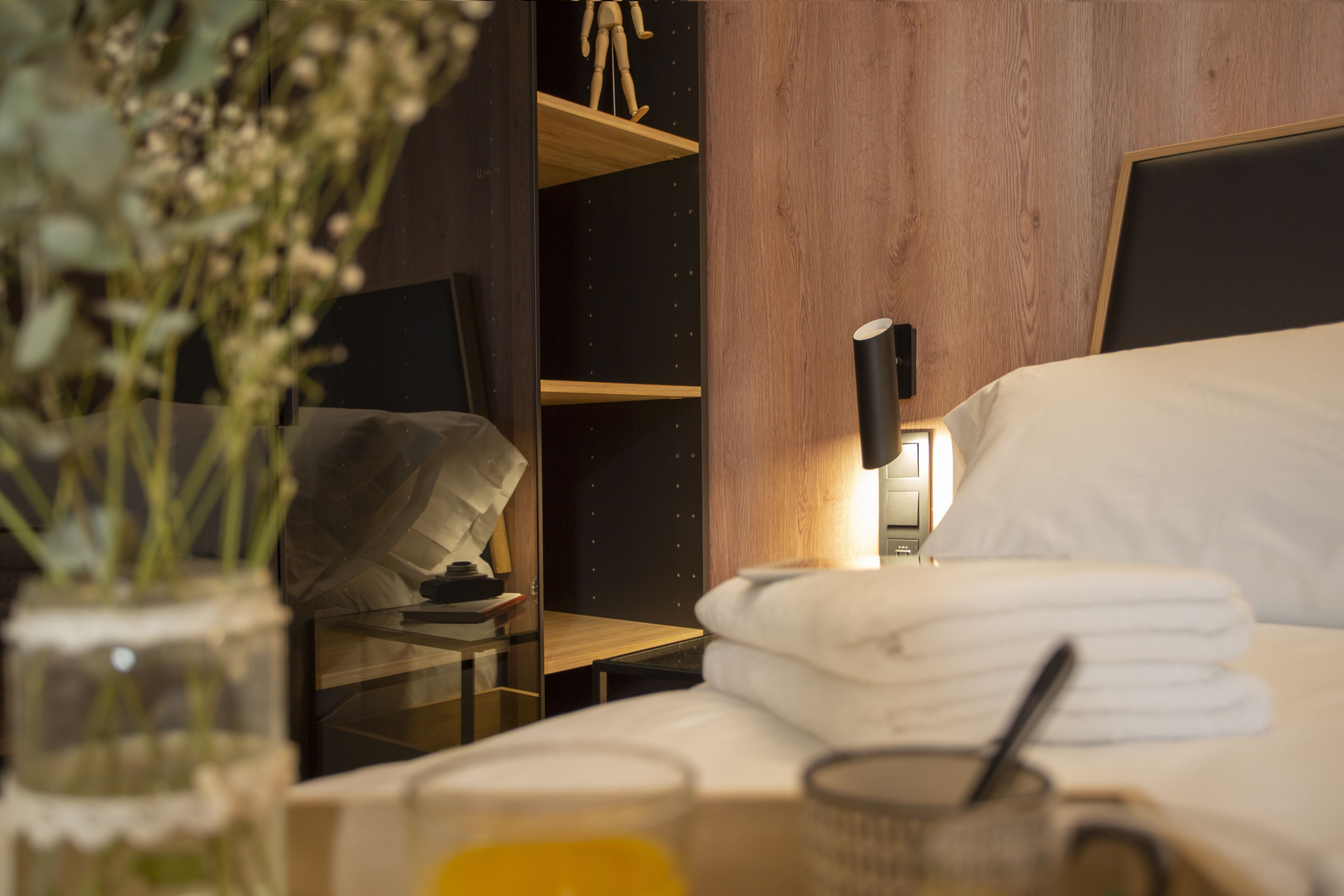 1 dormitorio, tabla de planchar con plancha, wifi gratis y ropa de cama