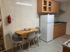 Dining - Casa Violeta (Águeda)