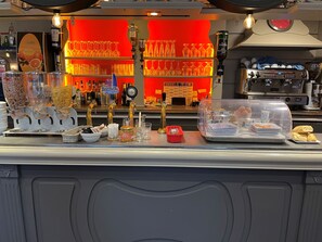 Restaurant - HÔTEL LES FRANGINS (Saint-Omer)