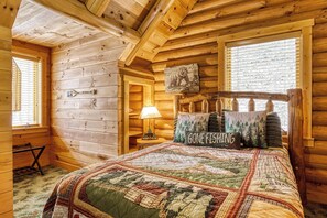 3 bedrooms, desk, free WiFi, bed sheets