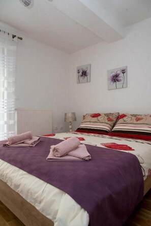 Leilighet (One Bedroom Apartment with Terrace) | 2 soverom
