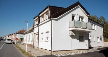 Apartments Oaza