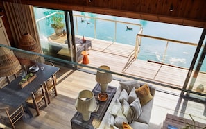 Cabin | Hypo-allergenic bedding, iron/ironing board, free WiFi, bed sheets - The Lakes By YOO (Lechlade)