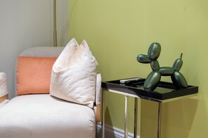 Interior - Stylish Soho Flat · 2 Bed 2 Bath · Central London (London)