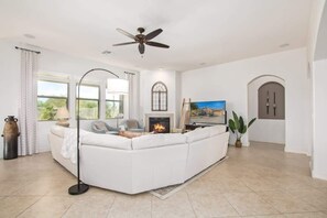 TV, fireplace, DVD player, stereo