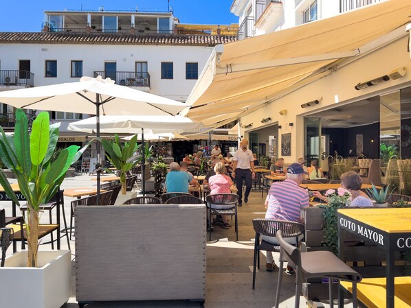 Outdoor dining - Beautiful Apartment in the Center of Mijas Pueblo (Mijas)