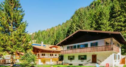 Cesa Minach by Interhome