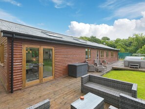 Terrace/patio - Branock, Tor Down Quarry (Bodmin)