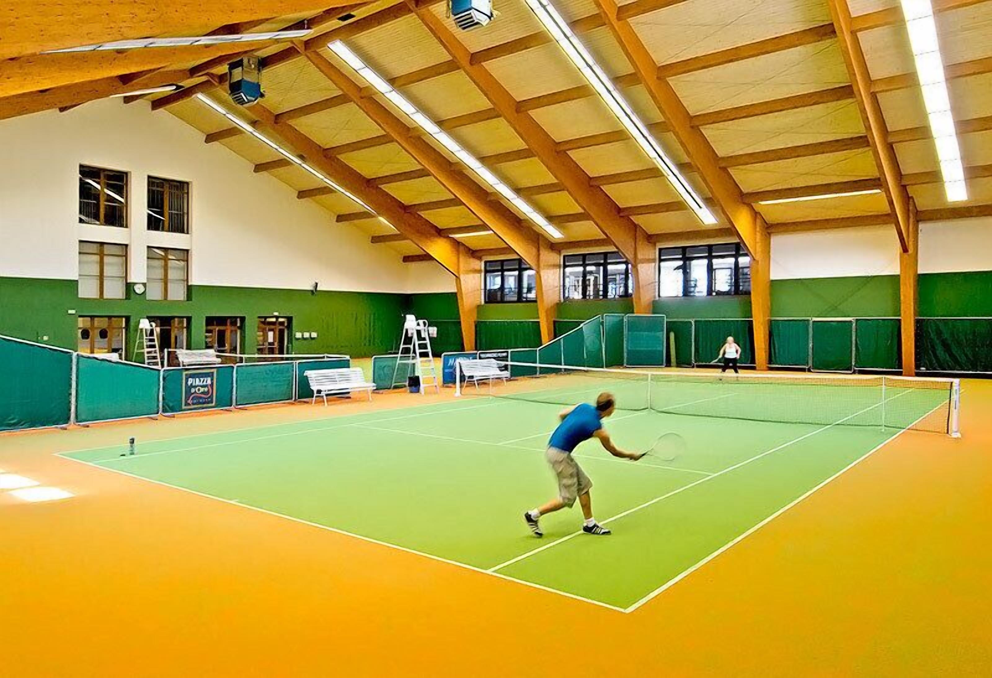Tennisbane
