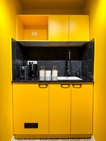 Suíte estúdio superluxo | Cozinha americana privada | Frigobar, máquina de café expresso, cafeteira/chaleira