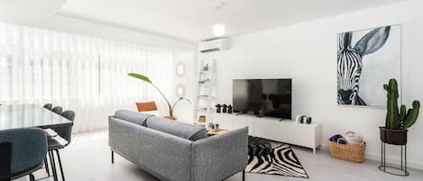 Smart-TV, Bücher