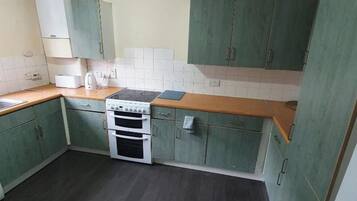 Tủ lạnh, lò vi sóng, lò nướng, bếp nấu