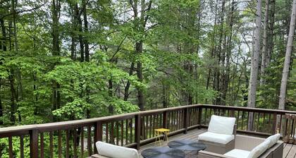 Beautiful Pines Tucked in the trees, minutes to Cooperstown & Dreams Park