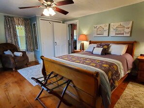 2 chambres, fer et planche à repasser, Wi-Fi, draps fournis