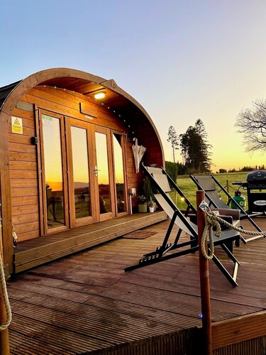 FINN VILLAGE Sunset Glamping Pod Private HOT TUB VIP Lounge
