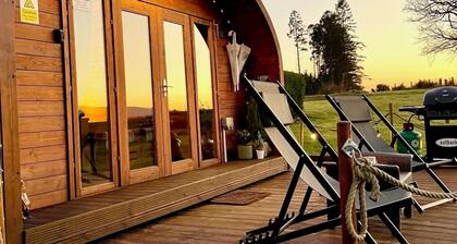 FINN VILLAGE Sunset Glamping Pod Private HOT TUB VIP Lounge