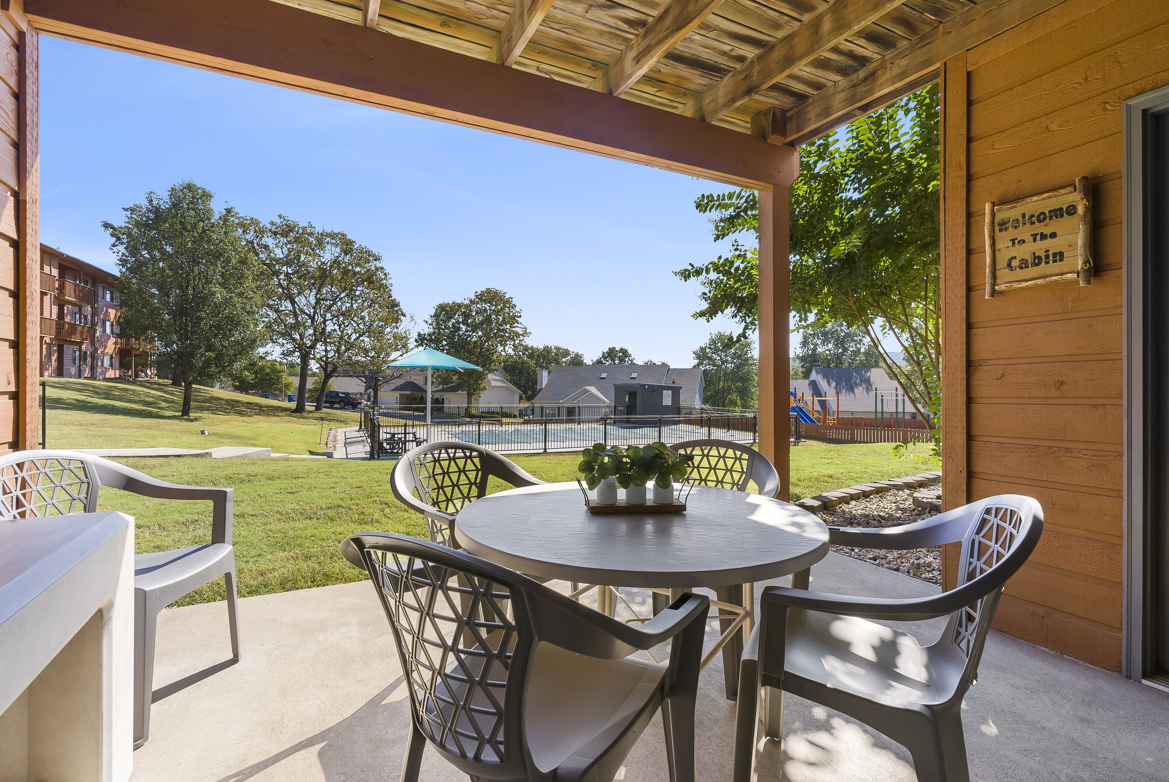 Ozark Escape at the Pointe | Epic Nature Nearby!
