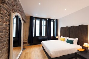 2 chambres, fer et planche à repasser, Wi-Fi gratuit, draps fournis