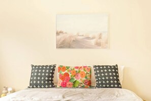 4 chambres, fer et planche à repasser, Wi-Fi, draps fournis