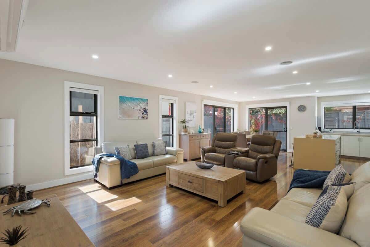 Fernseher, Arbeitsbereiche