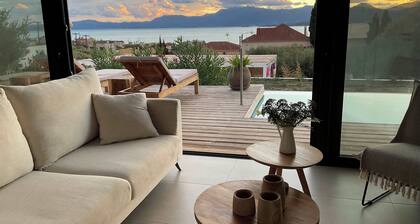 Villa Ilios Summary: