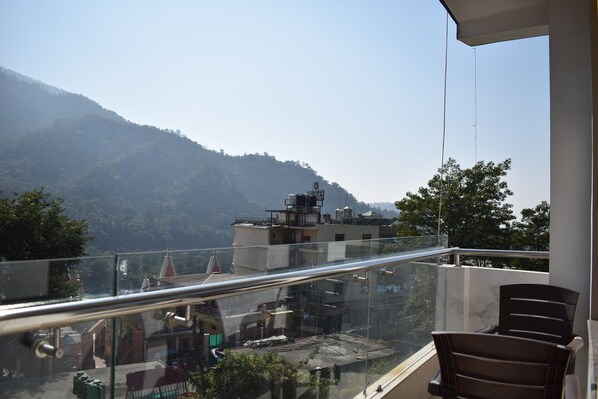 Deluxe Room, 6 Bedrooms, Mountain View | Balcony view - Tapasthali By Meera Hotels (Narendranagar)