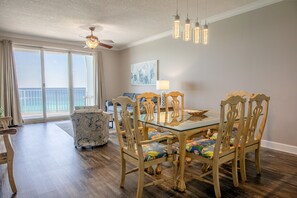 Dining - 2BR 2BA ON 11TH FLOOR @THE TWIN PALMS!!! (Panama City Beach)