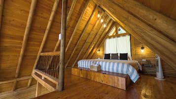1 bedroom, desk, free WiFi, bed sheets