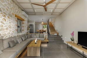 Flat-screen TV, offices