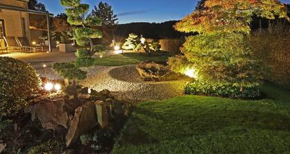 ONSEN PLACE BY ARDENNE PLACES