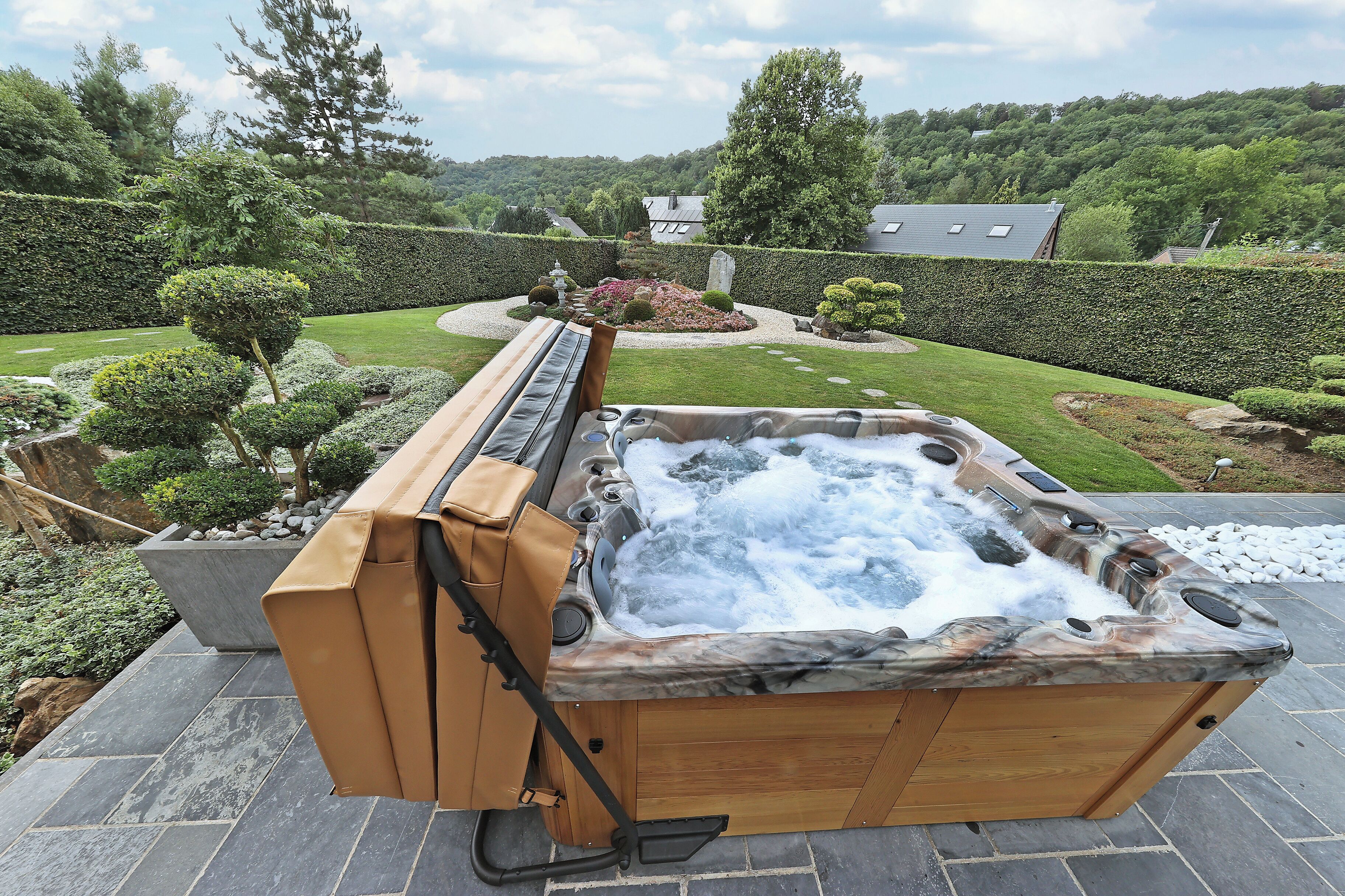 Idromassaggio all'aperto