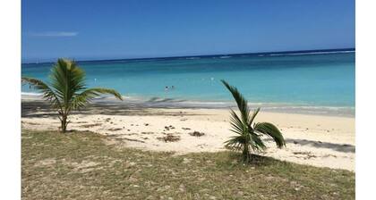 Wolmar Beach Bungalow