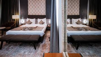 Economy Studio | In-room safe, individually decorated, individually furnished, desk