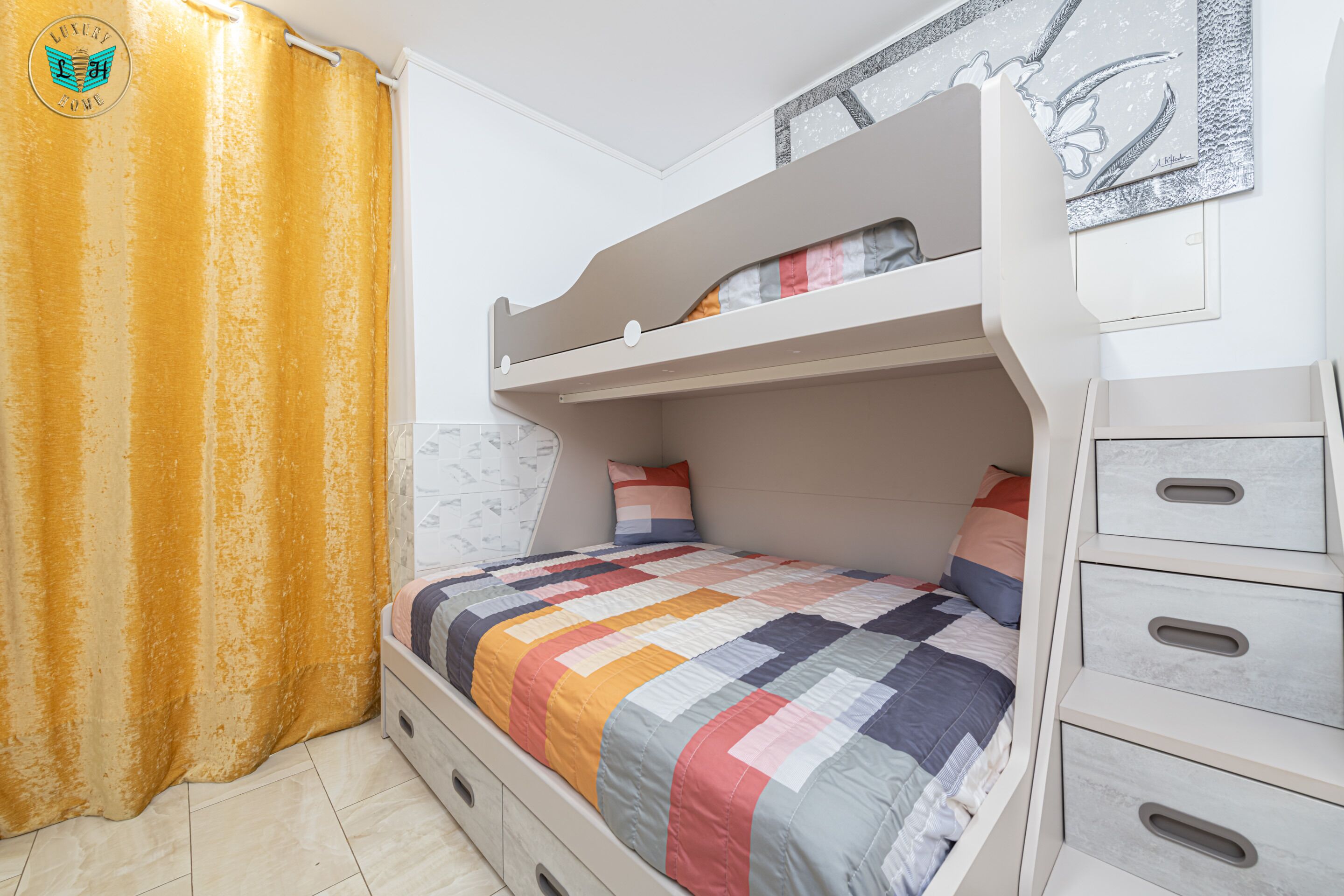 1 chambre, fer et planche à repasser, lit parapluie, Wi-Fi gratuit