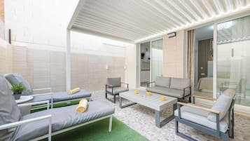 1 bedroom, iron/ironing board, travel crib, free WiFi