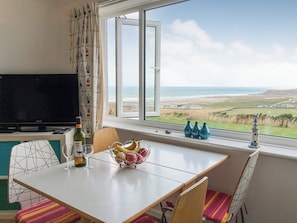Dining - 2 bedroom accommodation in Widemouth Bay, near Bude (Widemouth Bay, near Bude)
